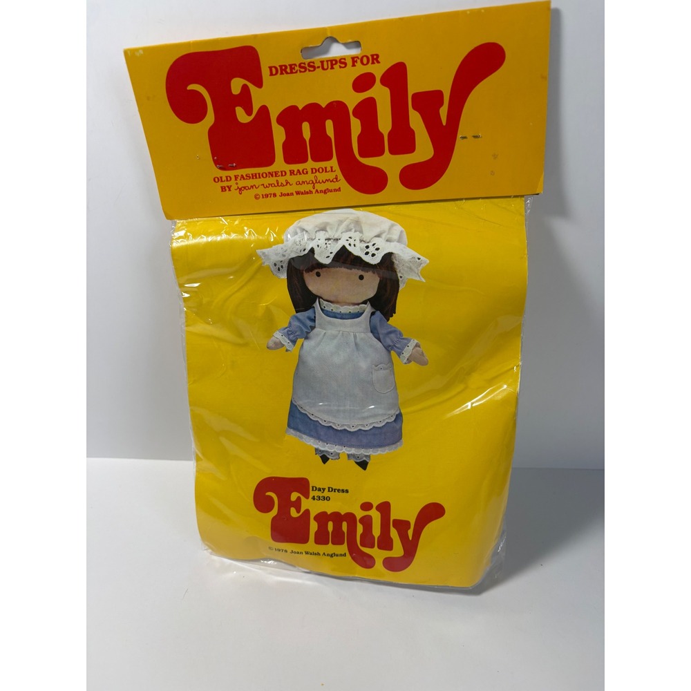 Vintage 1978 Joan Walsh Anglund Emily Rag Doll Day Dress Outfit 4330 New Sealed
